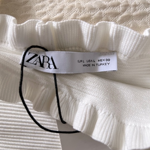 🤍 NWT ZARA White Cropped Ribbed Tank Ruffle Crop Top Large 0/3859/027/250/04 - Picture 5 of 6